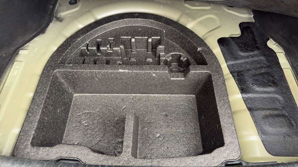 Used 2015 Kia Forte EX w/ UVO Package W/17" Alloys image 30