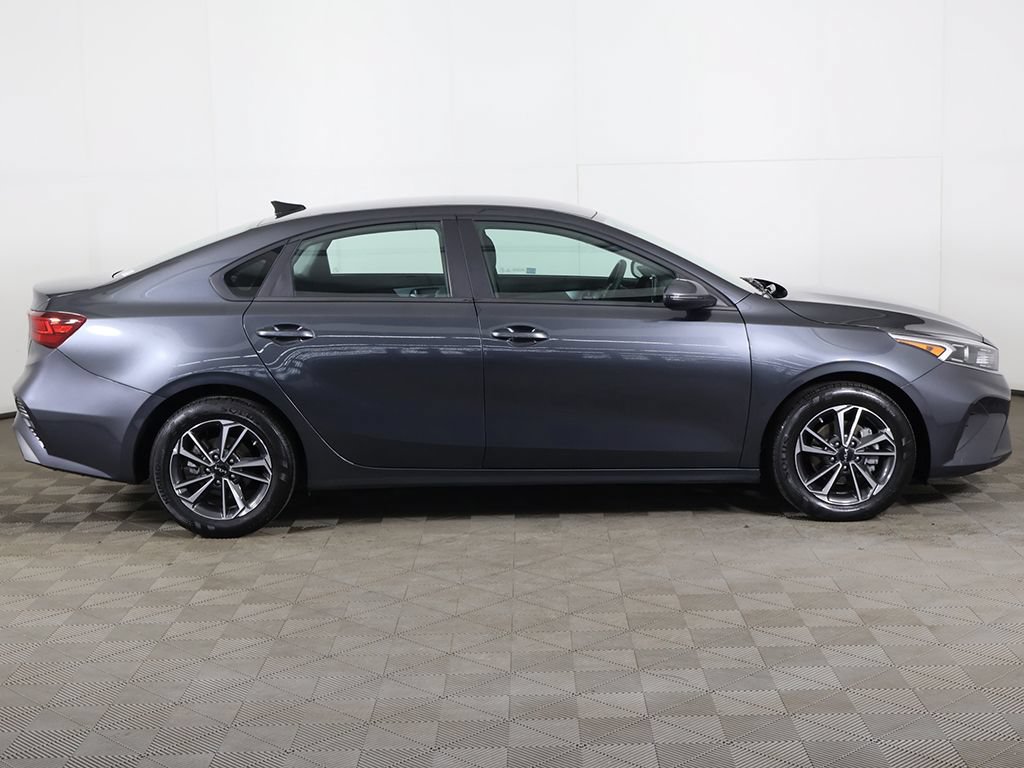 Certified 2024 Kia Forte LXS w/ LXS Technology Package FWD image 17