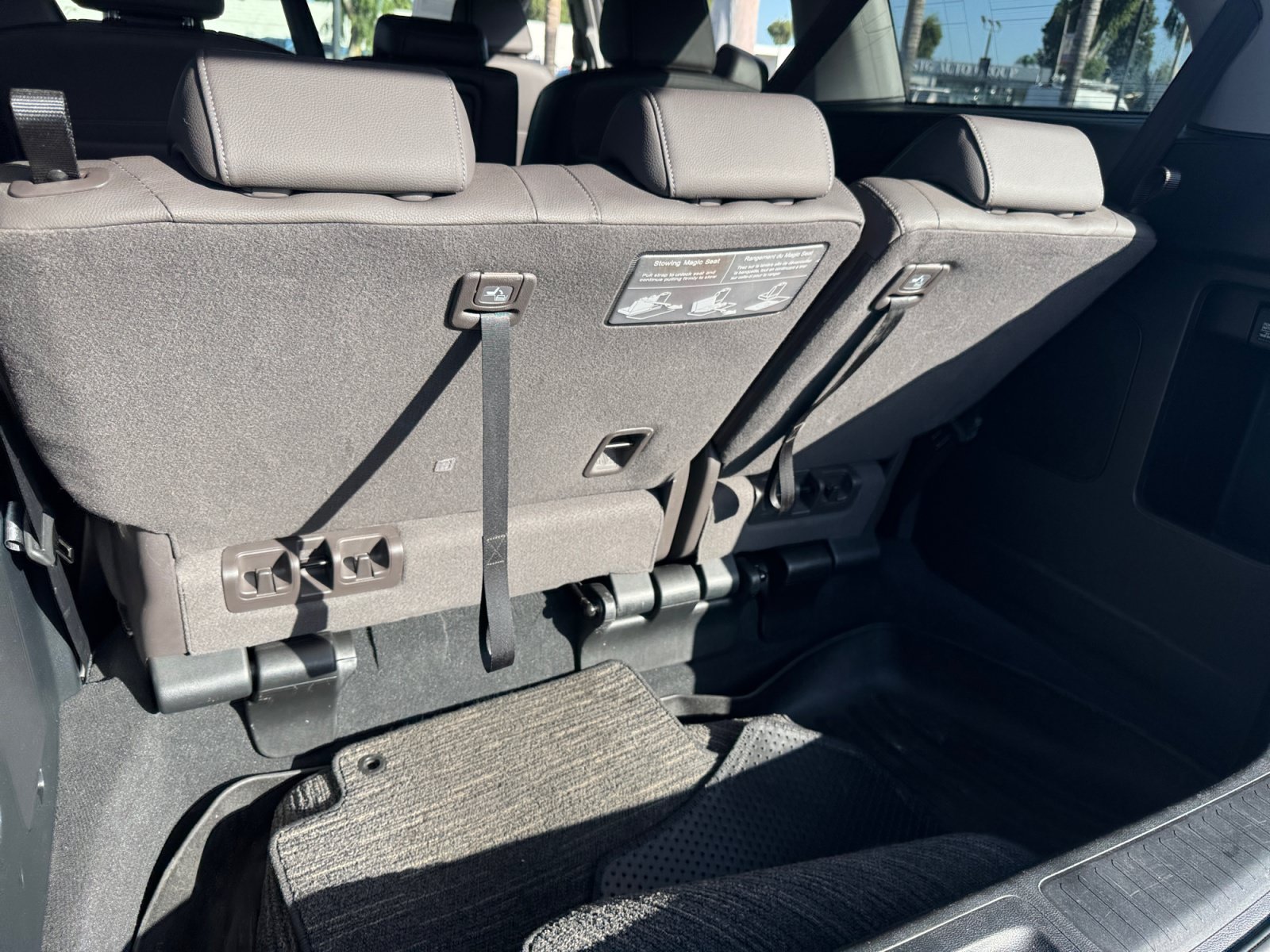 Used 2023 Honda Odyssey EX-L image 19