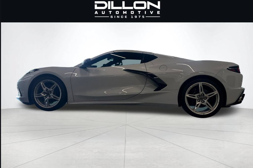 Certified 2021 Chevrolet Corvette Coupe w/ 2LT RWD image 7