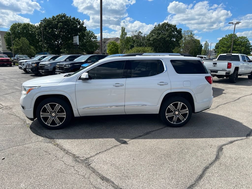 Used 2019 GMC Acadia Denali w/ Technology Package AWD/4WD image 8