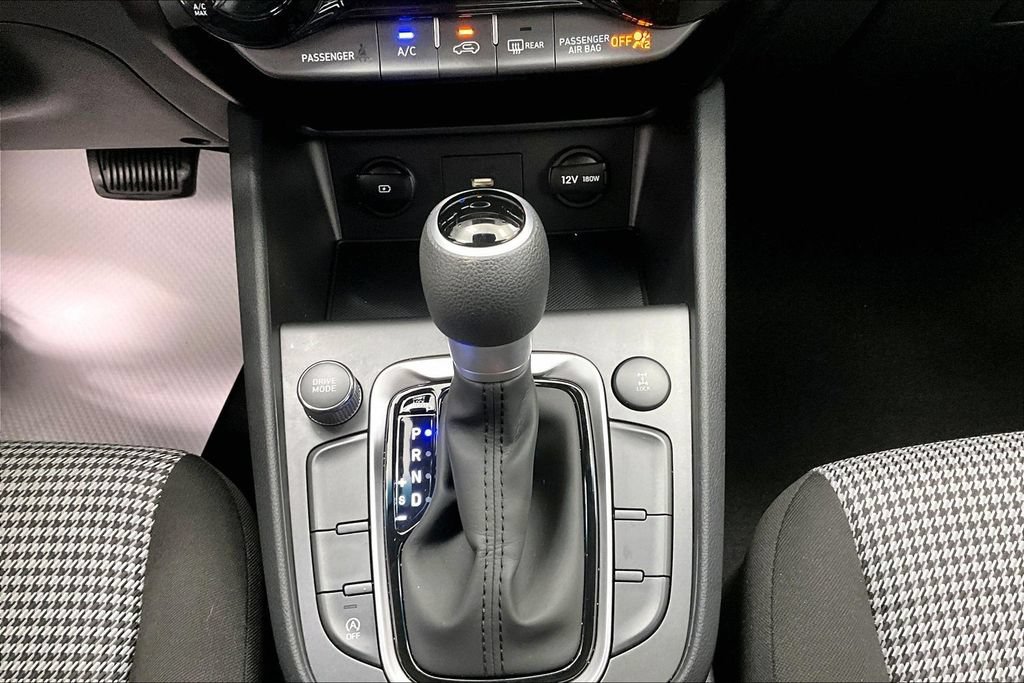 Certified 2023 Hyundai Kona SE w/ Cargo Package AWD/4WD image 23