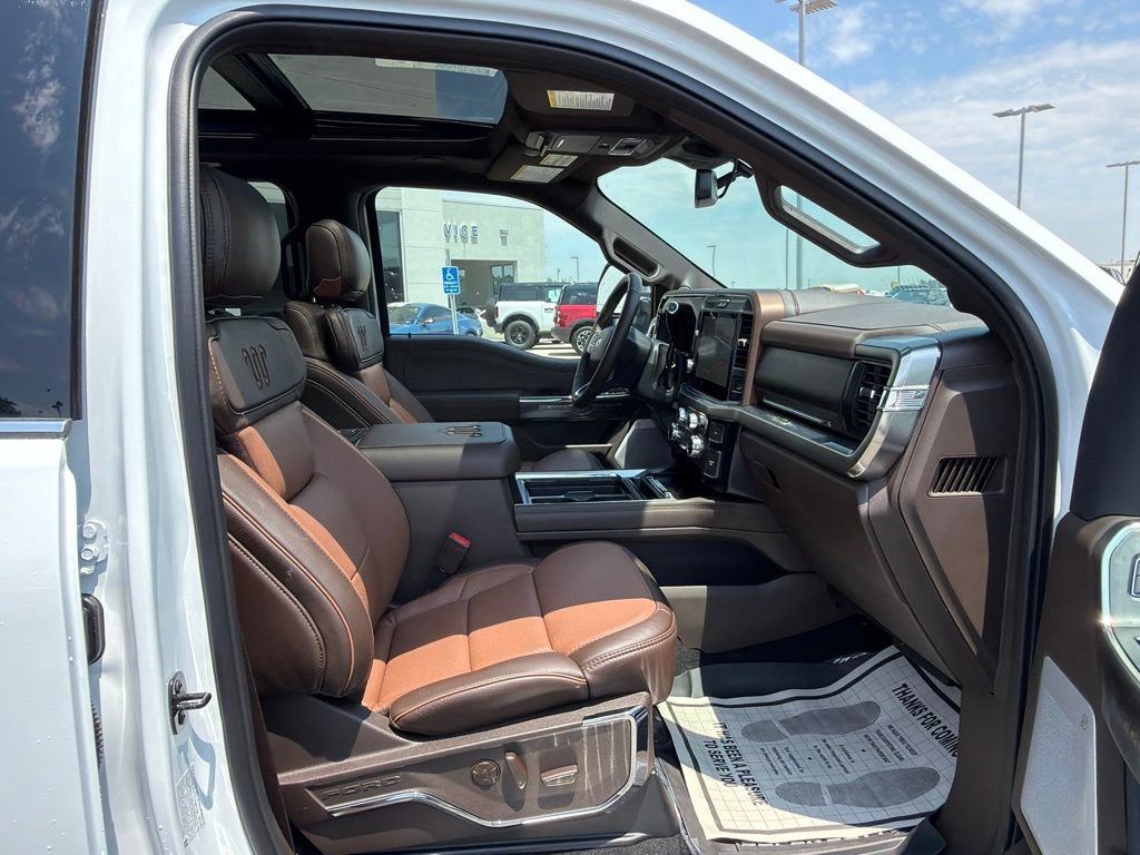 New 2026 Ford F350 King Ranch w/ Chrome Package AWD/4WD image 21