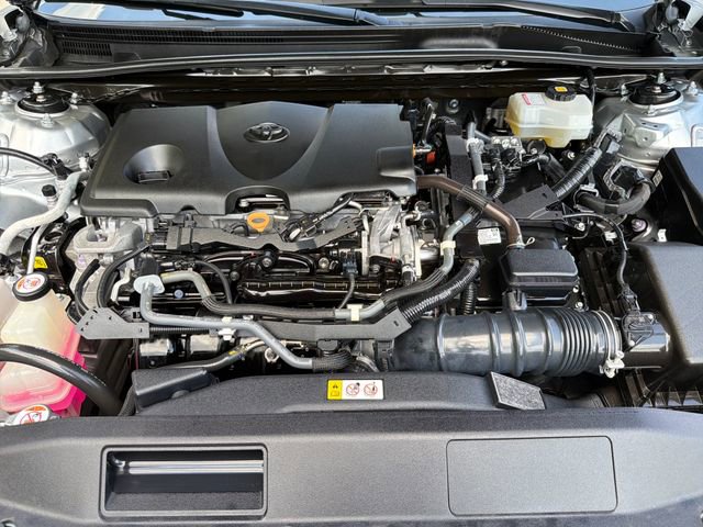 Used 2020 Toyota Camry XLE image 26