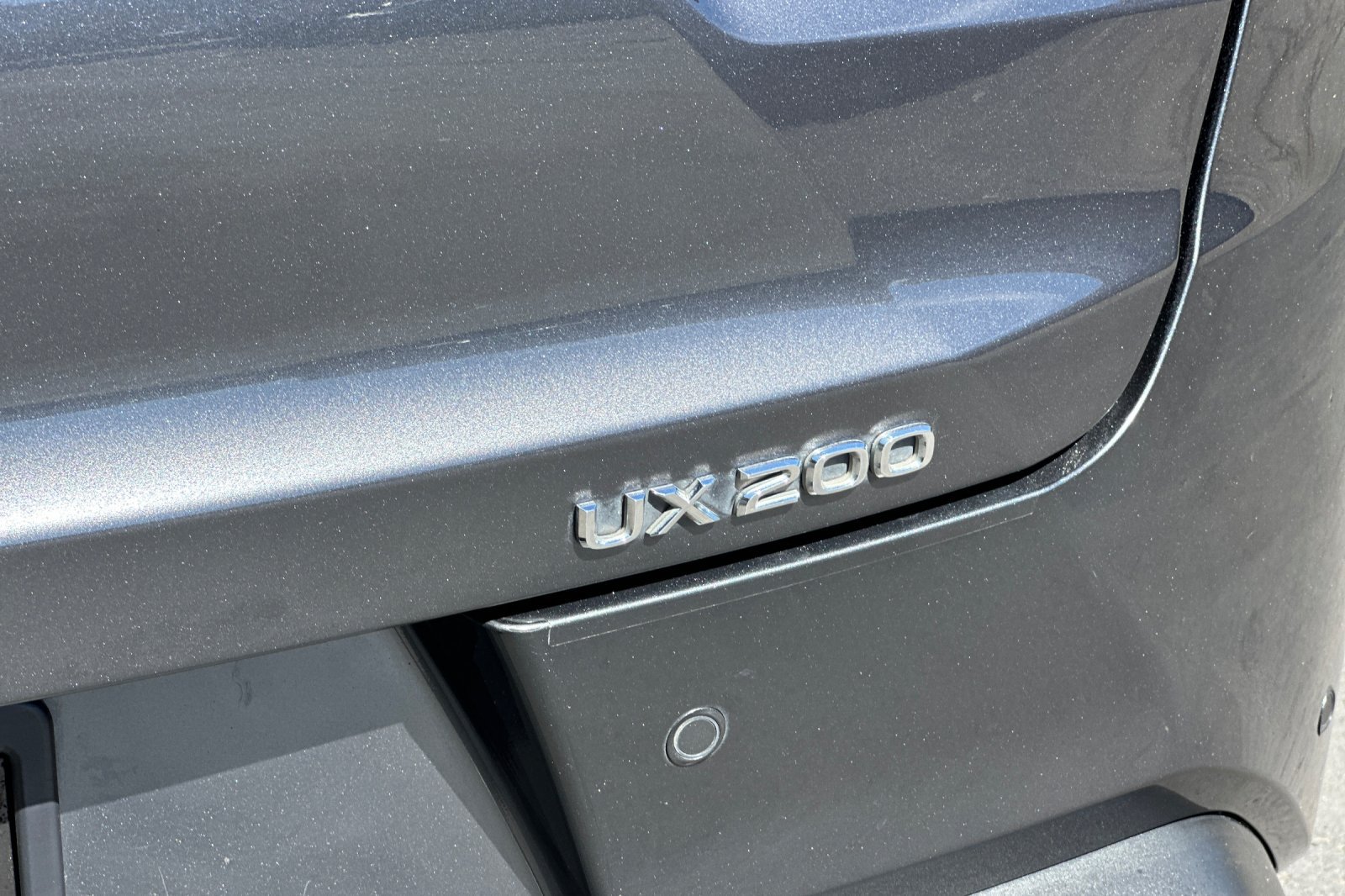 Used 2022 Lexus UX 200 w/ Accessory Package (Z2) FWD image 28