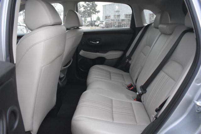Used 2024 Honda HR-V EX-L image 15