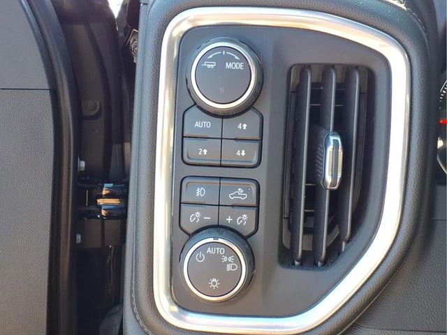 Used 2022 Chevrolet Silverado 1500 LT Trail Boss w/ Bed Protection Package AWD/4WD image 15