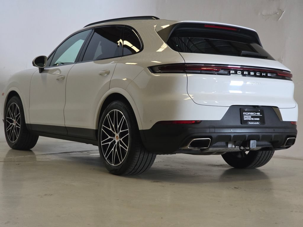 Certified 2026 Porsche Cayenne AWD/4WD image 3