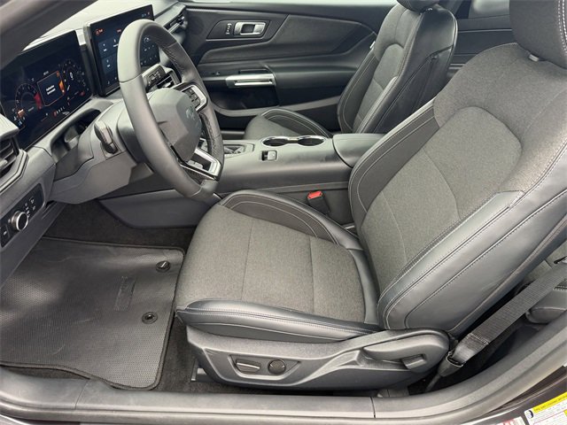 Used 2024 Ford Mustang Coupe image 20