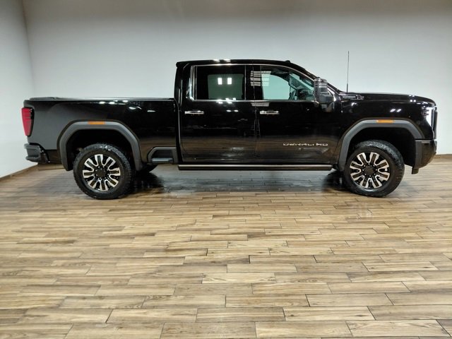 Used 2025 GMC Sierra 2500 Denali Ultimate image 30