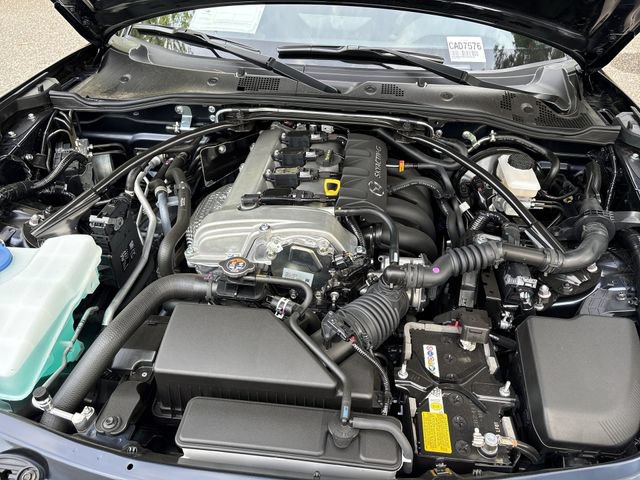 Certified 2025 MAZDA MX-5 Miata Club RWD image 28