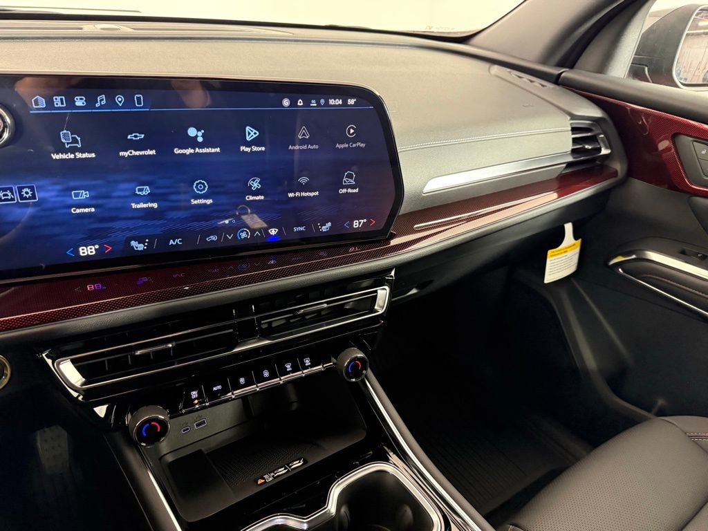 New 2026 Chevrolet Traverse Z71 w/ Driver Confidence Package image 25