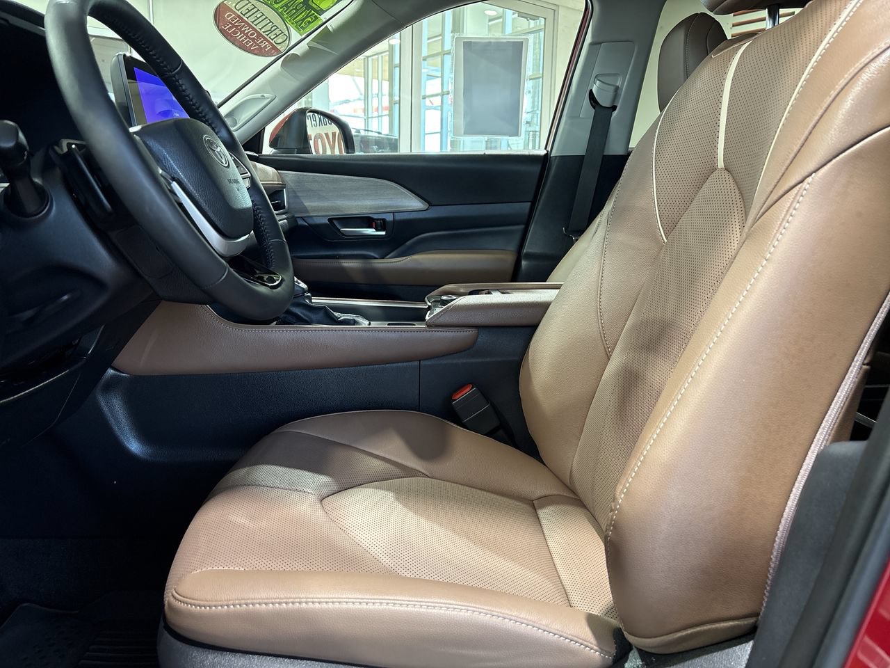 Certified 2026 Toyota Grand Highlander AWD image 11