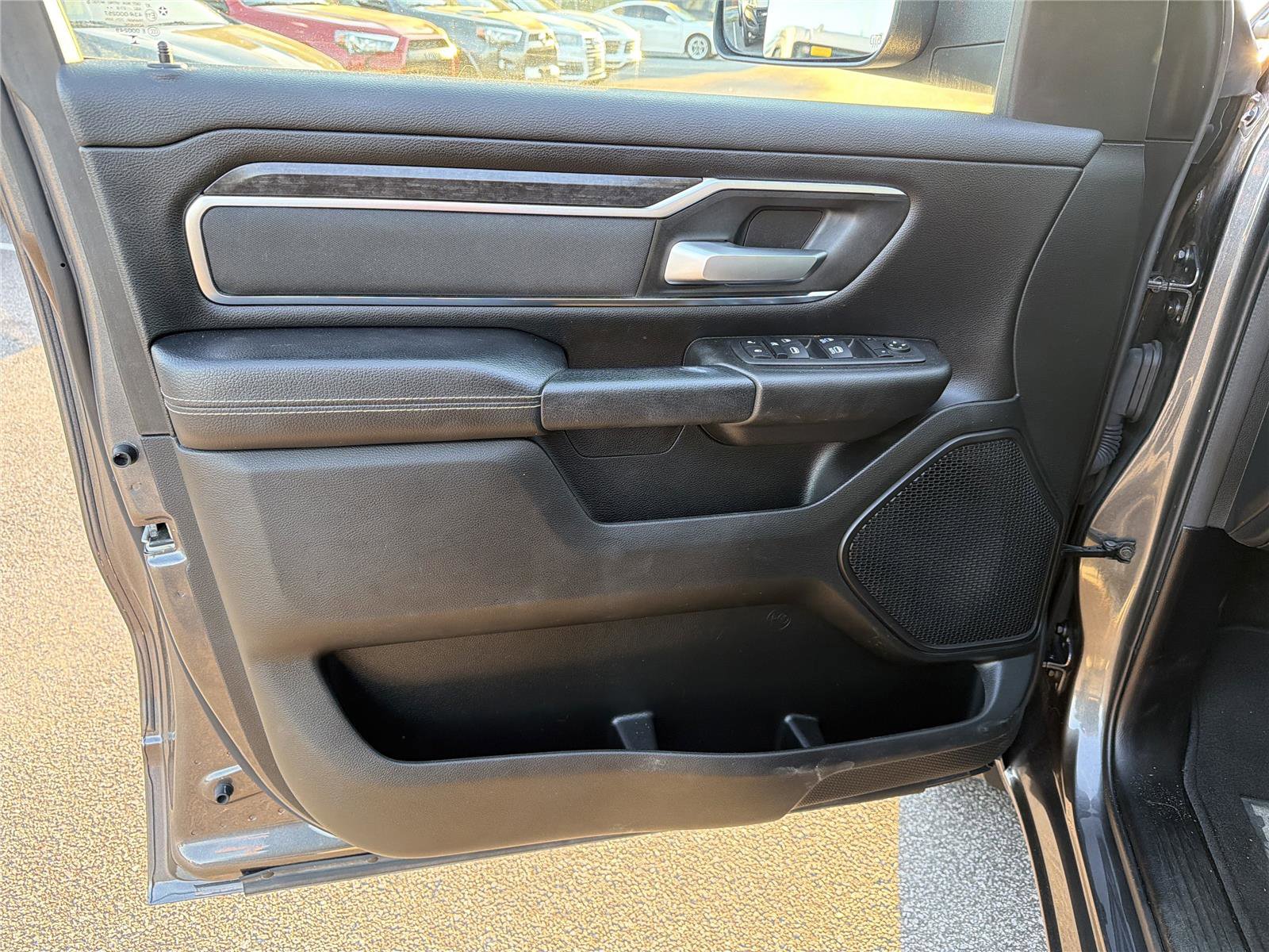 Used 2024 RAM 1500 Big Horn AWD/4WD image 8