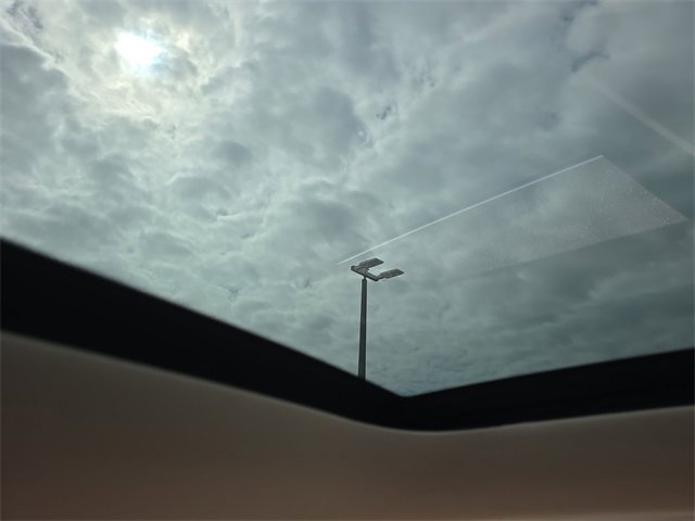 Used 2022 Mercedes-Benz GLC 300 4MATIC image 31