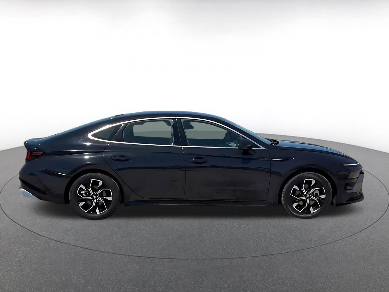 Used 2025 Hyundai Sonata SEL image 15