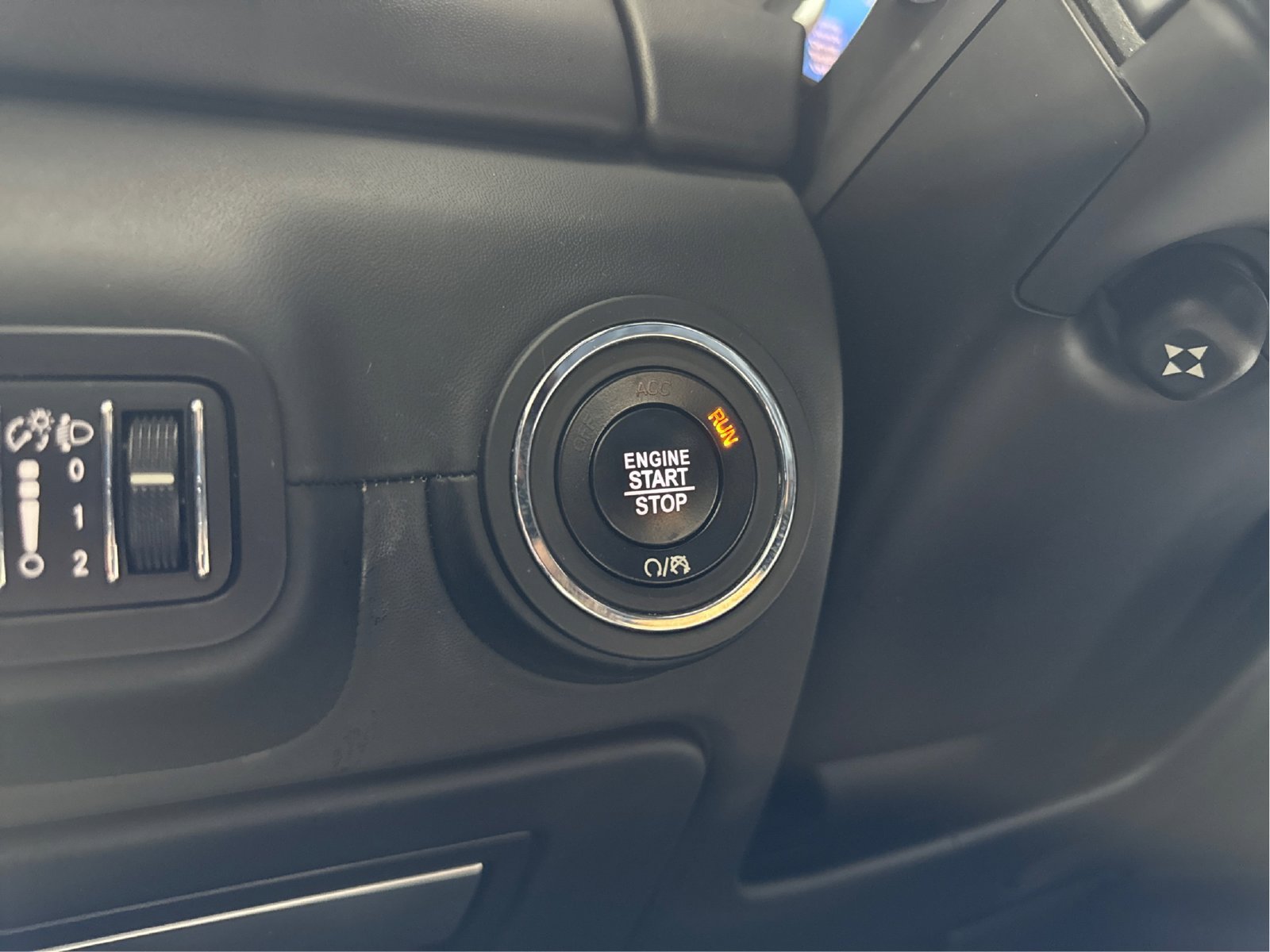 Used 2018 Maserati Ghibli S RWD image 31