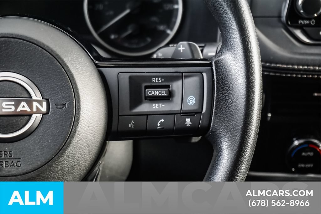Used 2022 Nissan Rogue SV FWD image 27