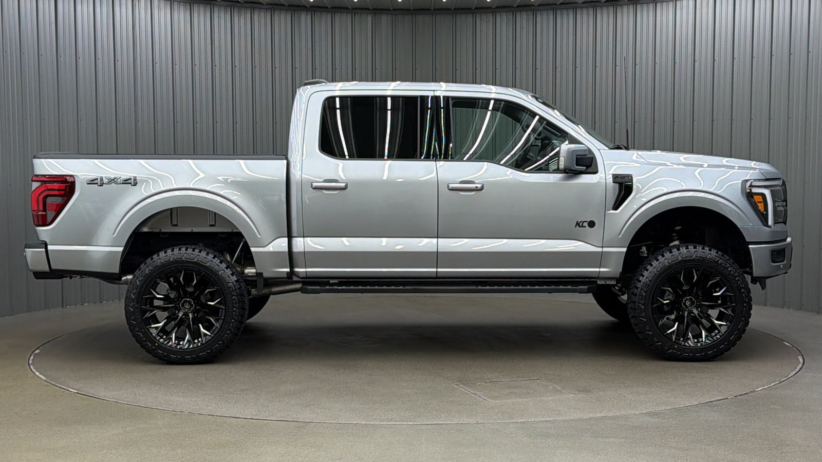 Used 2026 Ford F150 Lariat AWD/4WD image 6