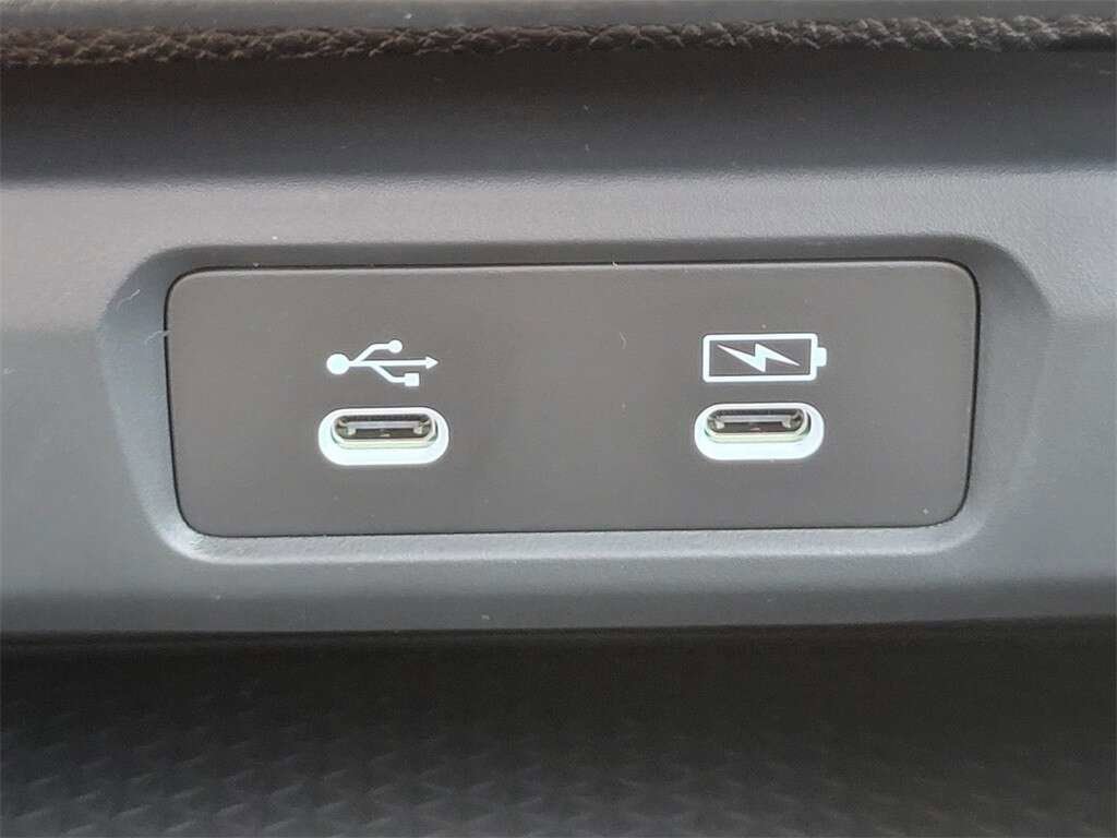 Used 2023 Honda Accord EX image 9