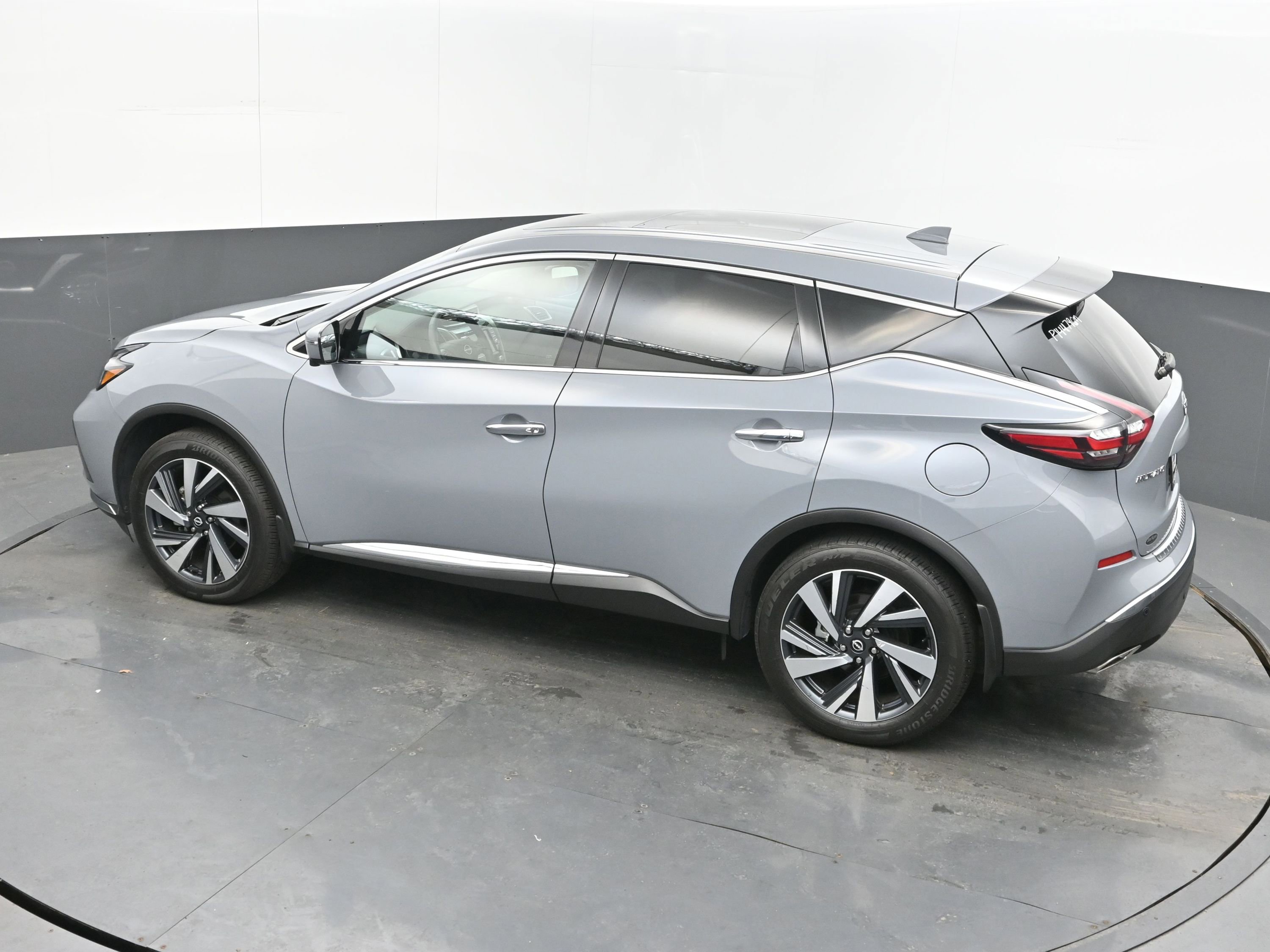 Used 2024 Nissan Murano SL image 32