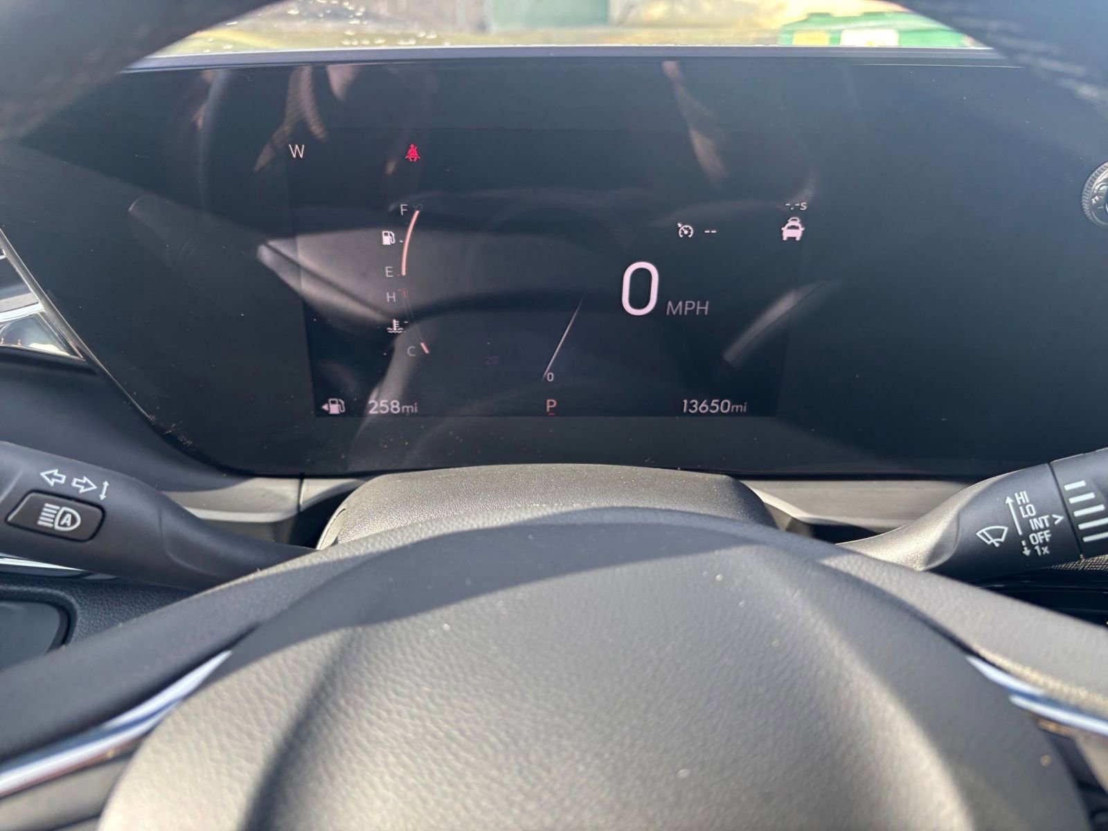 Used 2025 Buick Envista Sport Touring image 38