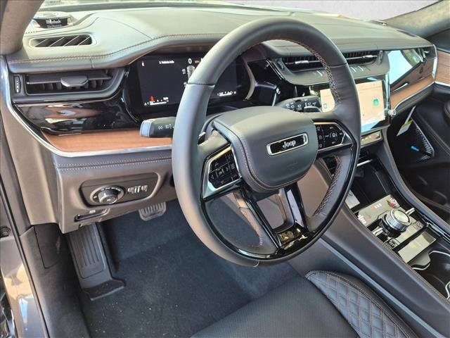 New 2026 Jeep Grand Cherokee Summit w/ Obsidian Package AWD/4WD video 3