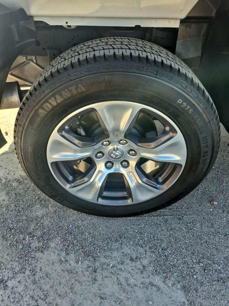 Used 2023 RAM 1500 Laramie image 13