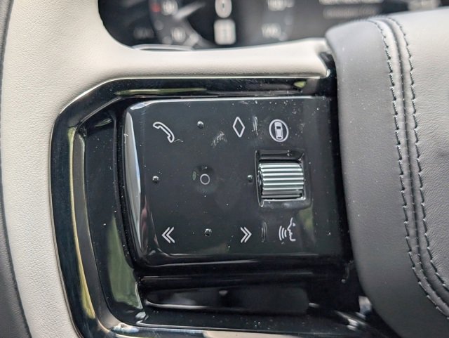 New 2026 Land Rover Range Rover Velar Dynamic SE image 21