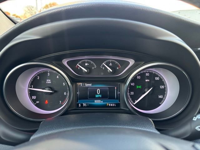 Certified 2019 Buick Envision Essence w/ LPO, Active Package image 11