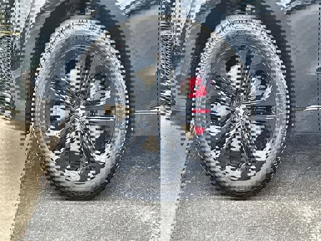 New 2026 Jaguar F-PACE R-Dynamic S image 10