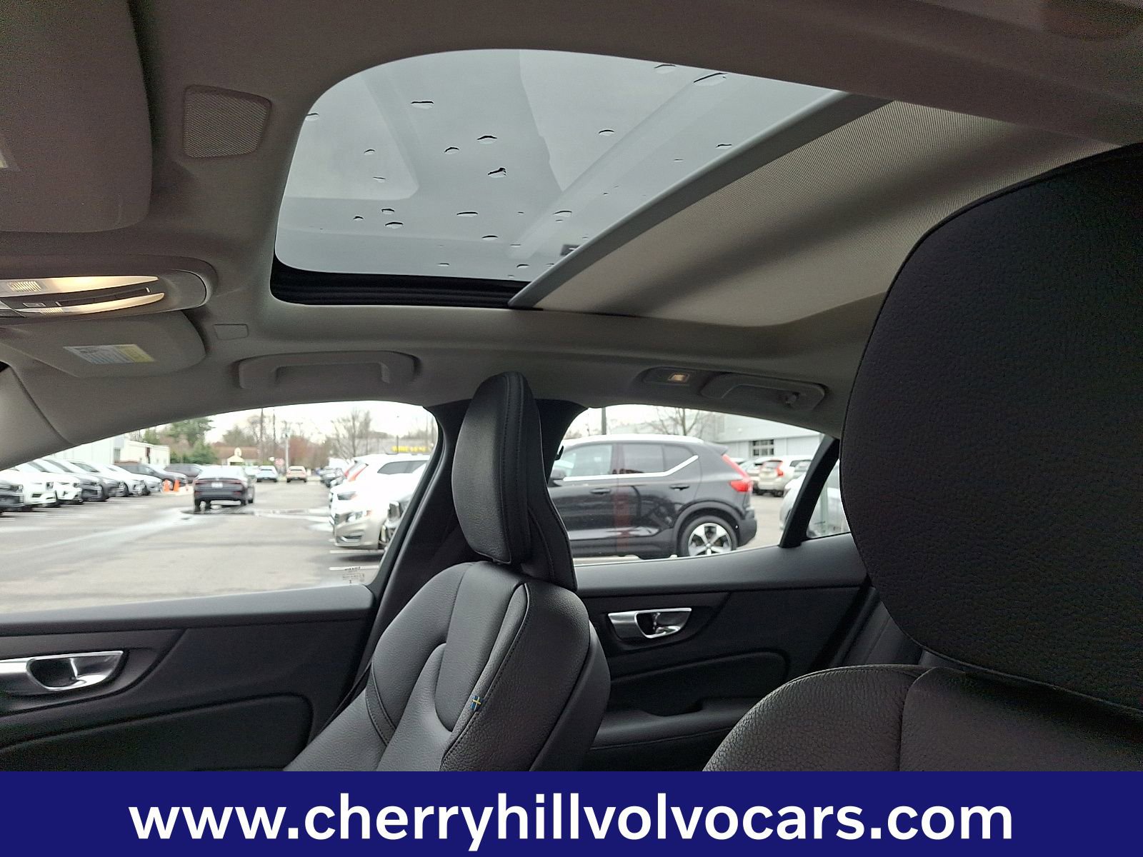 Certified 2025 Volvo S60 B5 Plus image 15