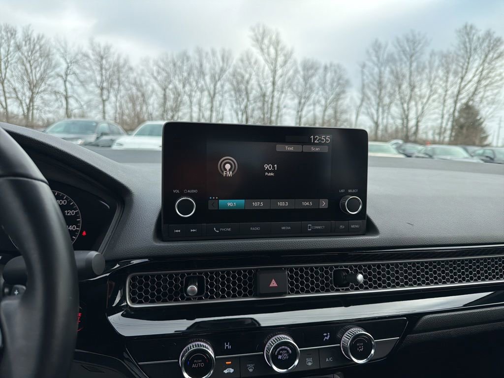 Used 2023 Honda Civic Sport image 14