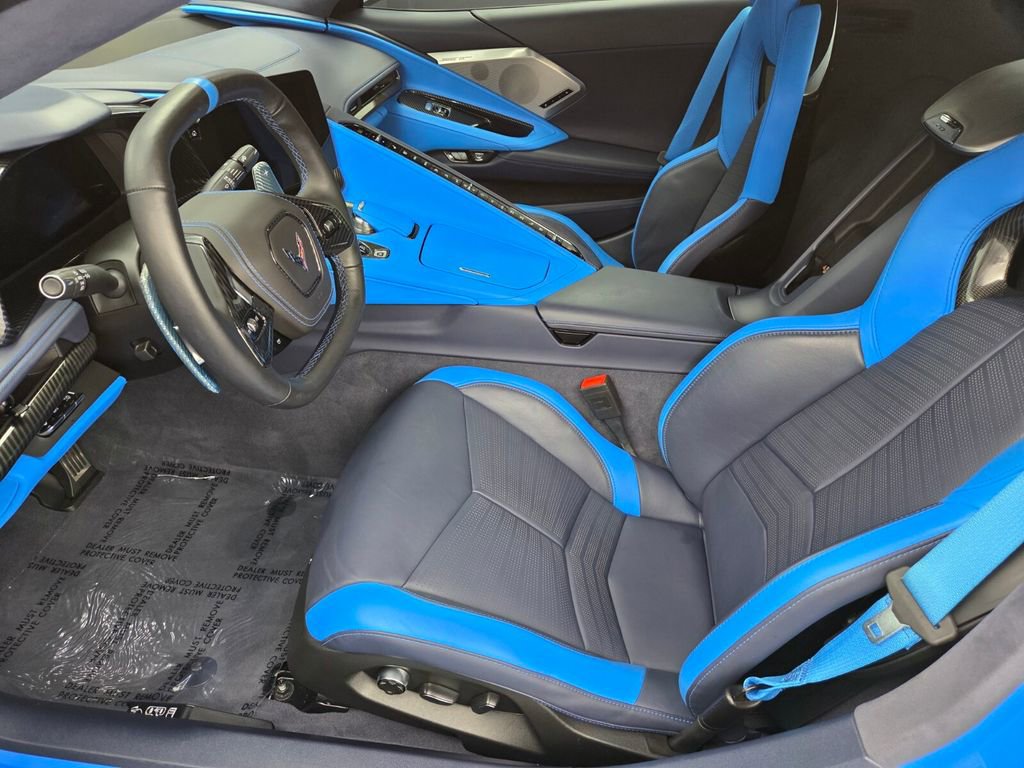 Used 2023 Chevrolet Corvette Stingray Premium Conv w/ Z51 Performance Package RWD image 22