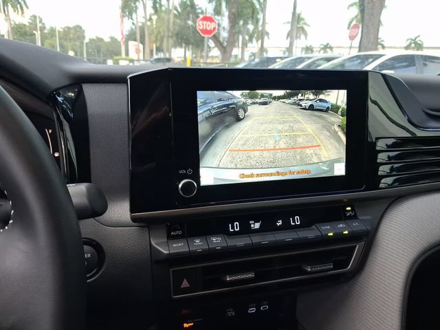 Used 2026 Toyota Camry SE FWD image 21