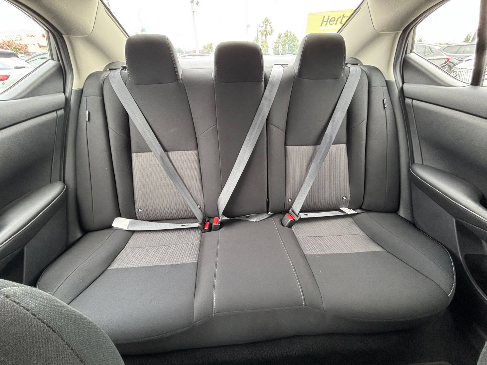 Used 2025 Nissan Sentra SV FWD image 36