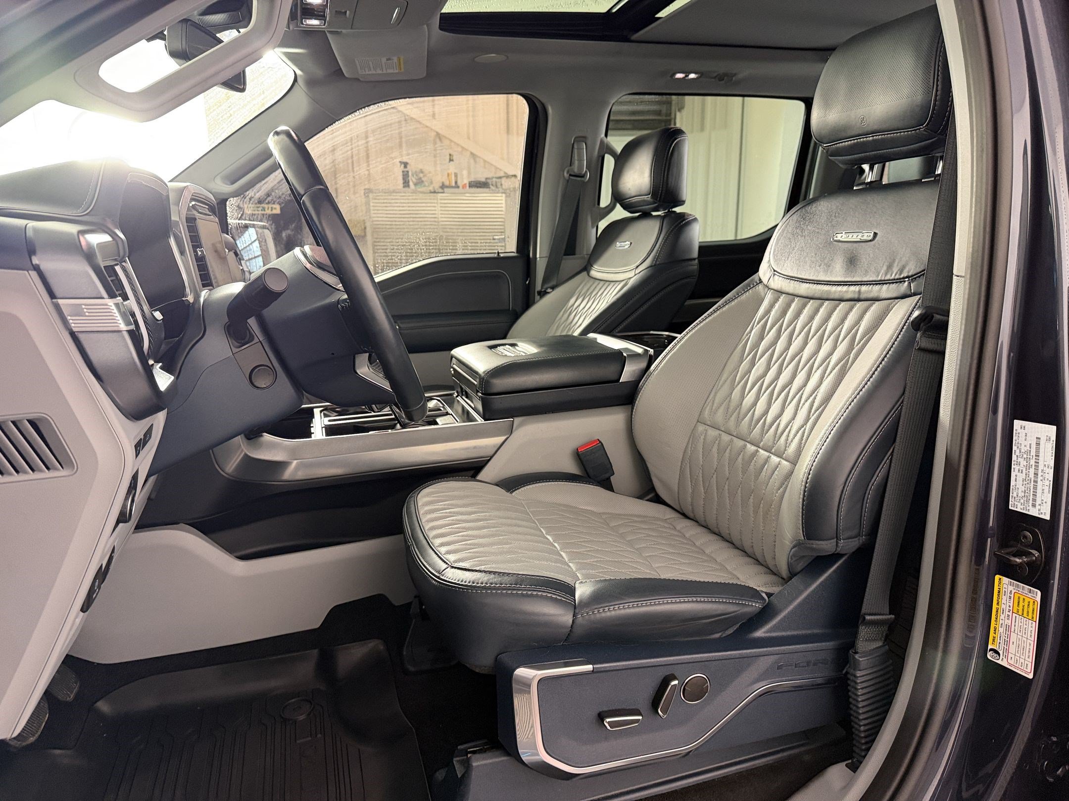 Used 2022 Ford F150 Limited AWD/4WD image 5