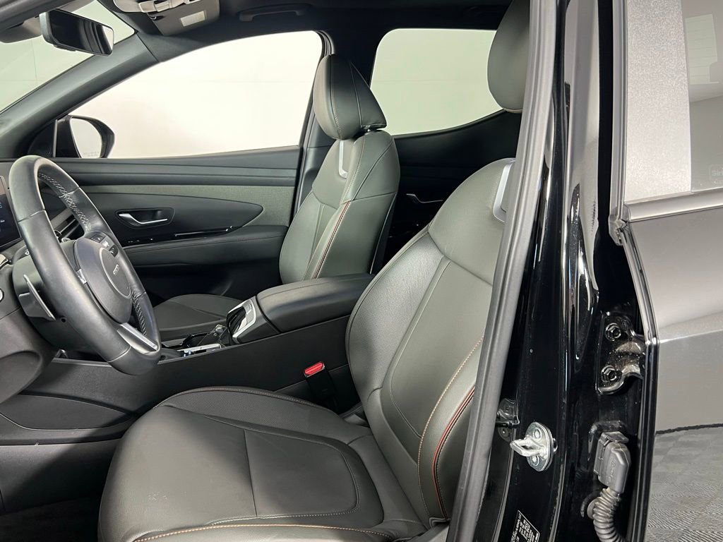 Used 2025 Hyundai Santa Cruz Limited image 22
