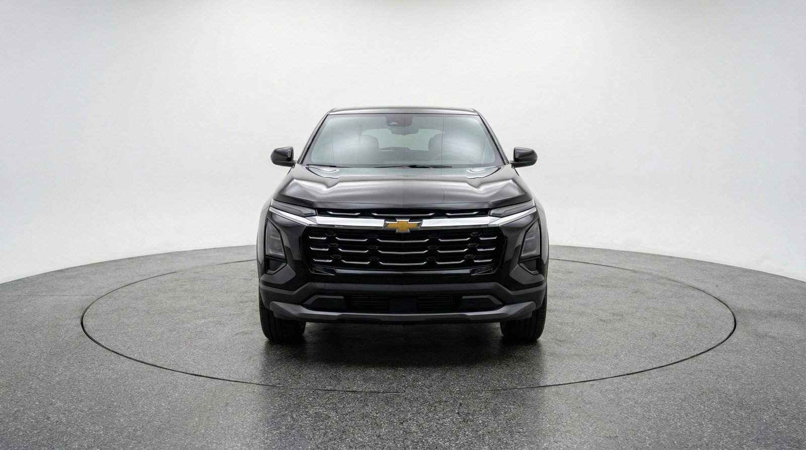 Used 2025 Chevrolet Equinox LT FWD image 2