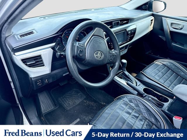 Used 2016 Toyota Corolla LE FWD image 10
