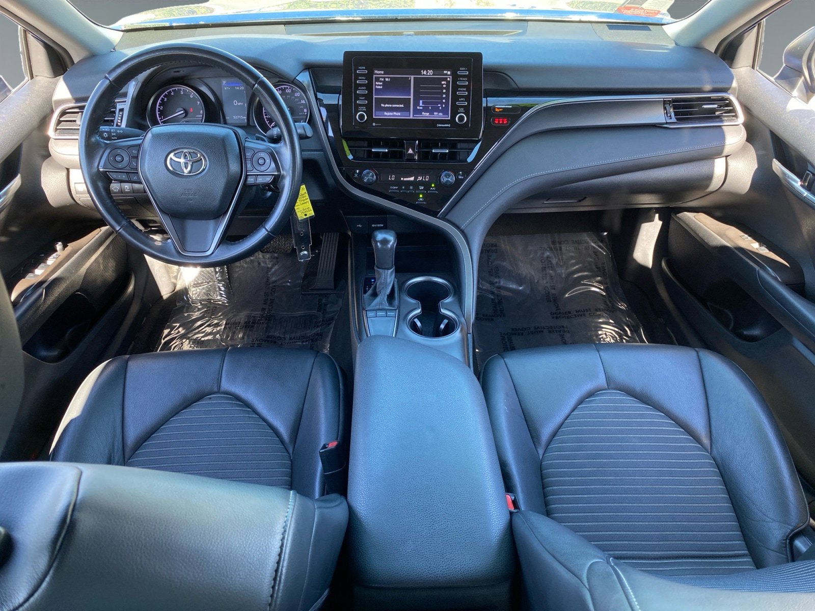 Used 2024 Toyota Camry SE FWD image 10