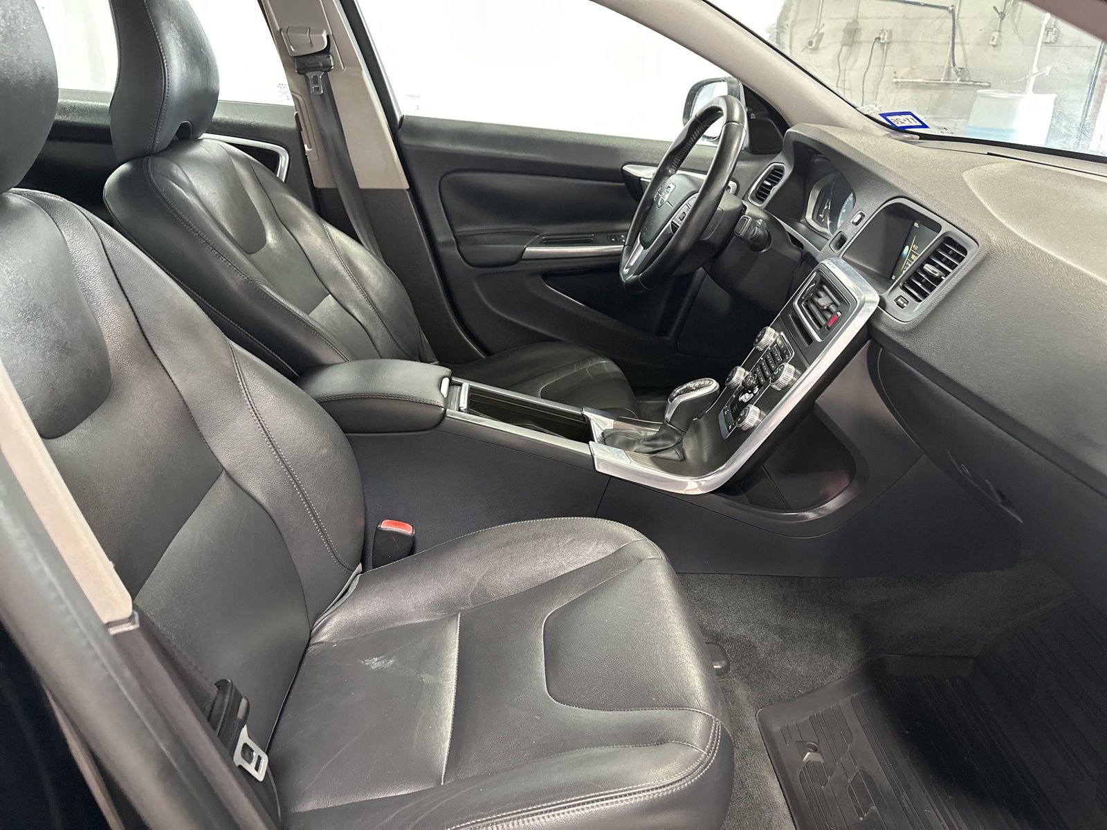 Used 2015 Volvo S60 T5 Premier image 15