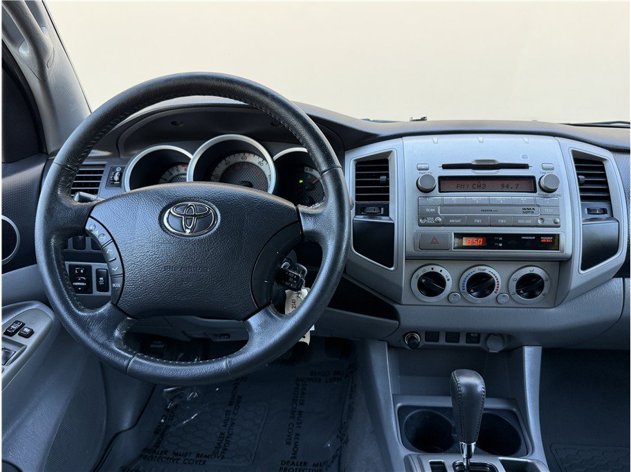 Used 2011 Toyota Tacoma PreRunner w/ SR5 Pkg #2 RWD image 17