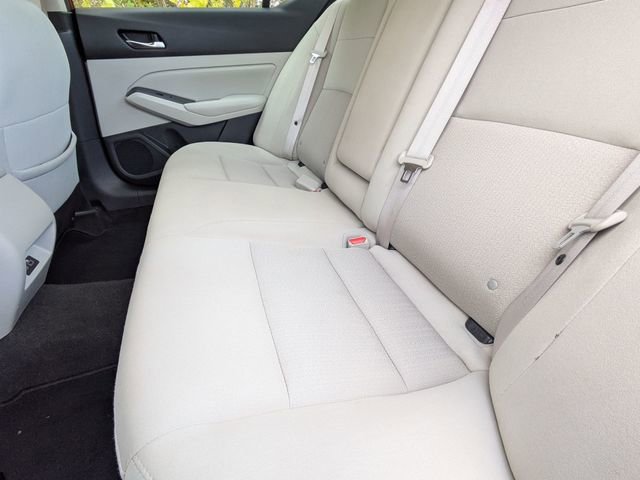 Used 2022 Nissan Altima 2.5 SV image 30