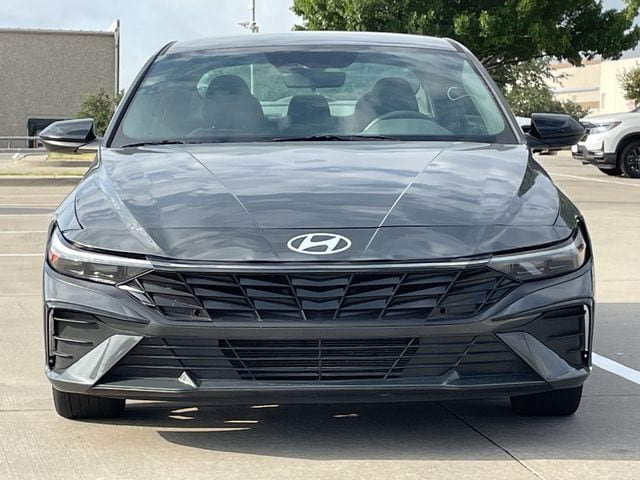 Used 2026 Hyundai Elantra Sport w/ Cargo Package FWD image 6