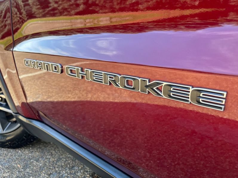 Used 2017 Jeep Grand Cherokee Limited AWD/4WD image 53