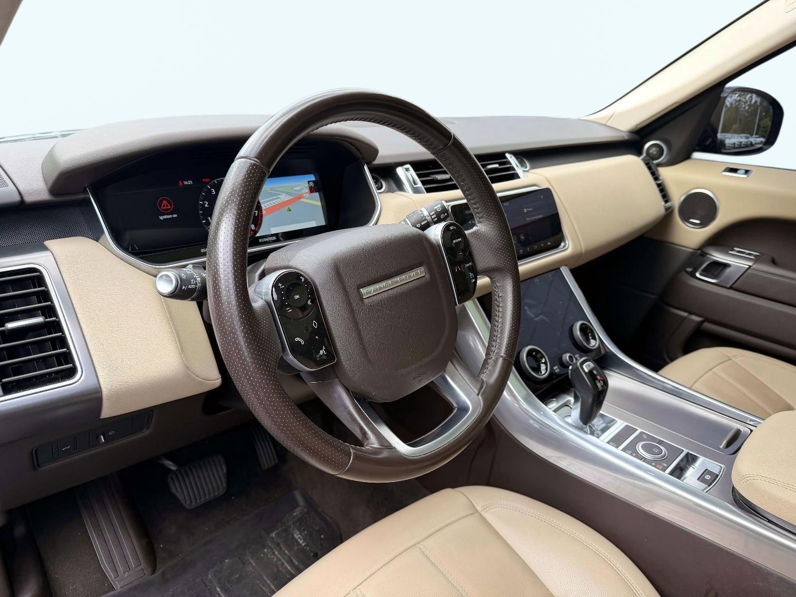 Used 2021 Land Rover Range Rover Sport SE image 25