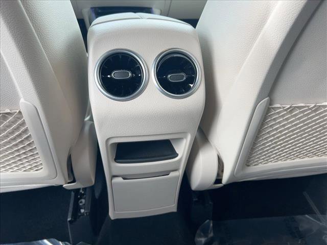 Certified 2025 Mercedes-Benz GLA 250 4MATIC image 17