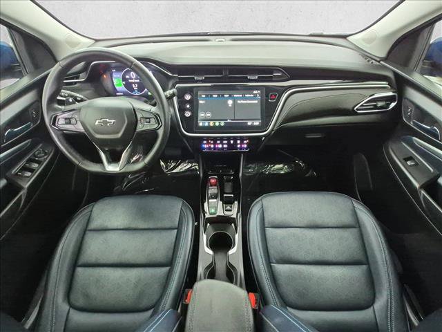 Used 2023 Chevrolet Bolt EUV LT w/ Convenience Package FWD image 19