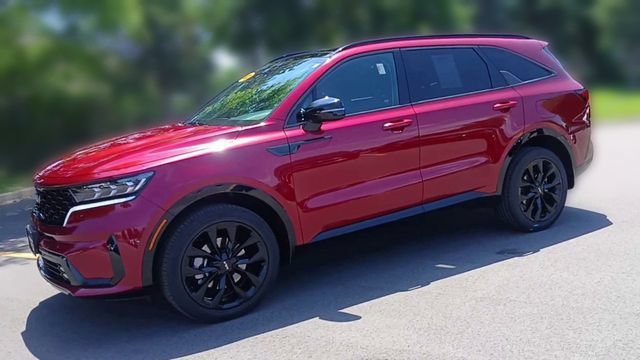 Certified 2023 Kia Sorento SX AWD/4WD image 10